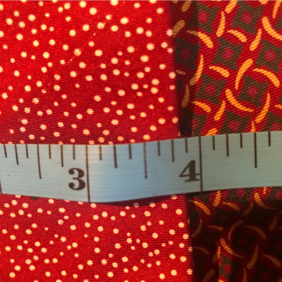 Oscar de la Renta and Christian Dior Luxury traditional  silk ties. - Picture 12 of 16